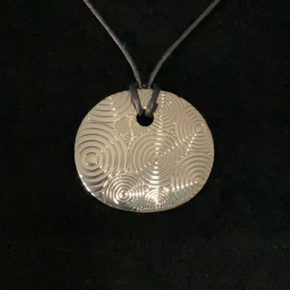 Lia Sophia Silver and Black Statement Necklace - Picture 11 of 11